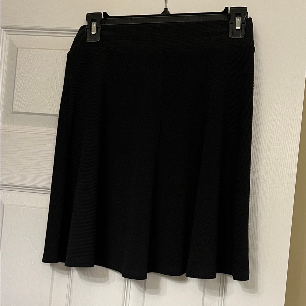 Elegant Black Women's Skirt